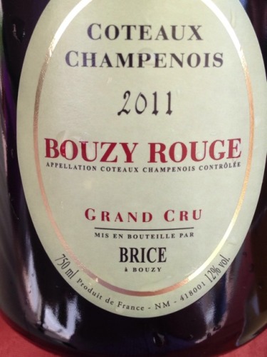 Красное шампанское Бузи