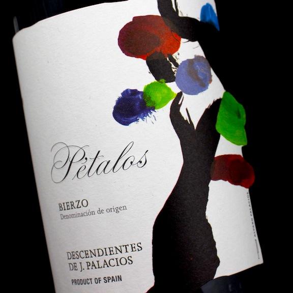 Красное вино Петалос из Бьерсо