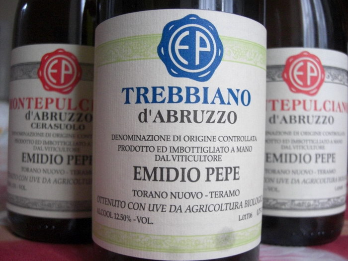 Вино треббьяно д'Абруццо
